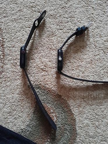smart saat adapter: Her biri 5 AZN dir.Işlek veziyyetdedirler hec bir problemi yoxdur.İki — 3