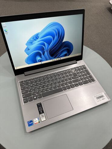 BMW: Ноутбук, Lenovo, 8 ГБ ОЗУ, Intel Core i5, 15.6 ", Б/у, Для работы, учебы, память HDD
