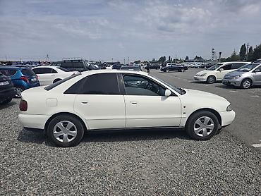 audi 4: Audi A4: 1995 г., 1.8 л, Механика, Бензин, Седан — 4