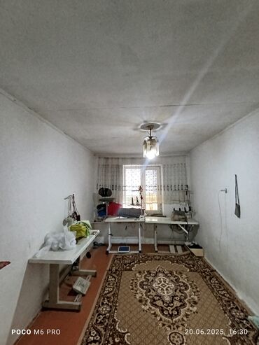 Продажа домов: Дом, 99 м², 5 комнат, Собственник, Косметический ремонт at lalafo.kg — 14 Продажа домов: Дом, 99 м², 5 комнат, Собственник, Косметический ремонт — 14