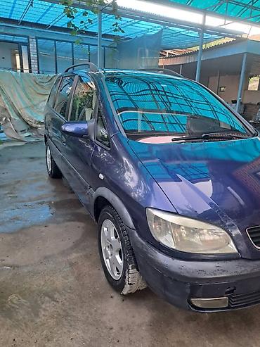 газ автобус: Opel Zafira: 2000 г., 1.8 л, Механика, Бензин, Минивэн — 4
