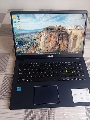 ASUS: İşlənmiş ASUS 15.6 ", Intel Celeron, 512 GB — 1