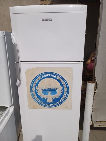 холодильник рефрежатор: Муздаткыч Beko, Колдонулган, Эки камералуу, 70 * 173 * 45
