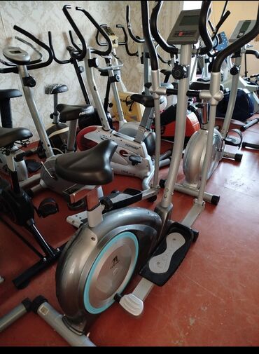 Əlcəklər: Məkan tipi: Fitnes/ev idmanı üçün kardio trenajorları Təsvir: -