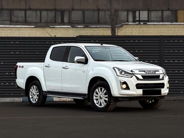 Isuzu: Isuzu D-Max: 2019 г., 2.5 л, Механика, Дизель, Пикап — 1