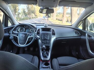 Opel: Opel Astra: 1.4 l | 2011 il 304000 km Universal — 10