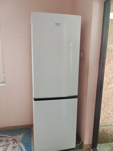 миксер в аренду: Холодильник Beko, Двухкамерный