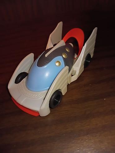 dəmir oyuncaq maşın: Marvel kinder Uşaq oyuncağı – futuristik dizaynlı plastik yarış — 3