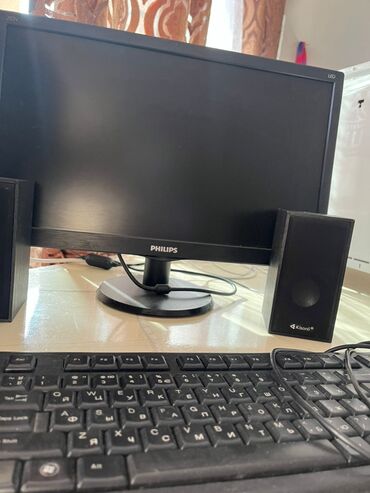 ноутбук айфон: Компьютер, ядер - 2, ОЗУ 32 ГБ, Для несложных задач, Б/у, HDD