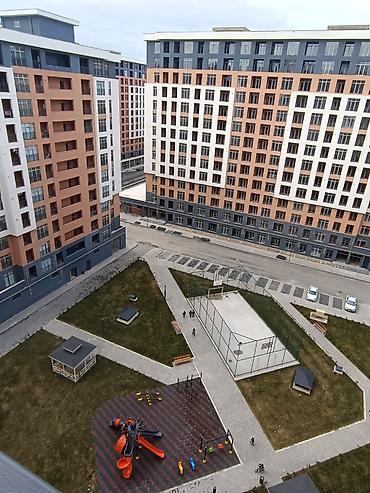 Uzunmüddətli kirayə mənzillər: 📍 Ünvan: Sumqayıt şəhəri,Bağça Şəhər Yaşayış Kompleksi 🏢 Bina tipi — 4
