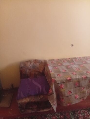 Uzunmüddətli kirayə evlər: 90 kv. m, 3 otaqlı, Qaz — 6