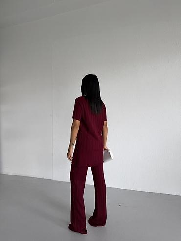 Kompleti: 🔥Vasi omiljeni kompleti 🔥Ponovo u prodaji od petka 🔝2800 din na lalafo.rs — 8 Kompleti: 🔥Vasi omiljeni kompleti 🔥Ponovo u prodaji od petka 🔝2800 din — 8