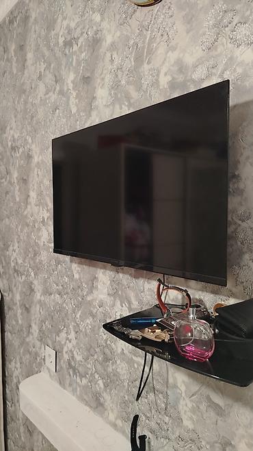 pult qabı: Hoffmann Smart TV – divara asılan, nazik çərçivəli ekran — 2
