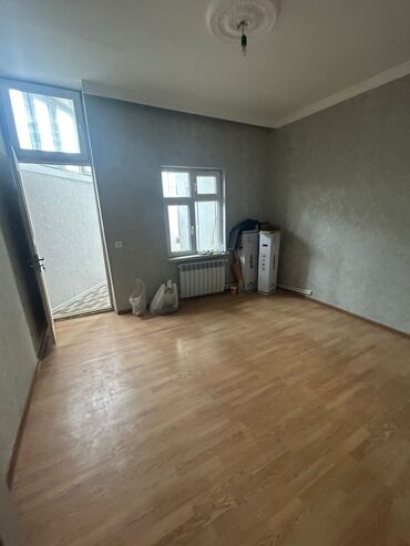Həyət evləri və villaların satışı: Binəqədi qəs. 2 otaqlı, 60 kv. m, Kredit var, Yeni təmirli — 9