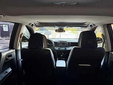 Toyota: Toyota RAV4: 2018 г., Кроссовер — 16