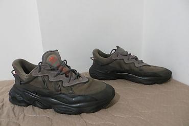 rumenilo max factor: ADIDAS OZWEEGO TR br 48 31cm unutrasnje gaziste, patike bez bilo — 2
