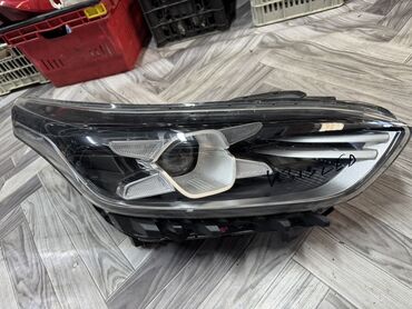 ремонт стекл: Алдыңкы сол фара Mercedes-Benz