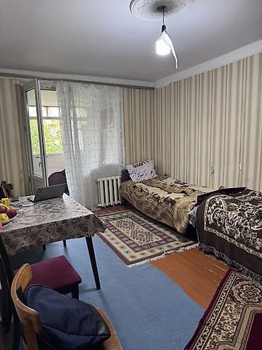 Mənzillər: Bakı, 1 otaqlı, Köhnə tikili, m. Neftçilər, 38 kv. m — 8