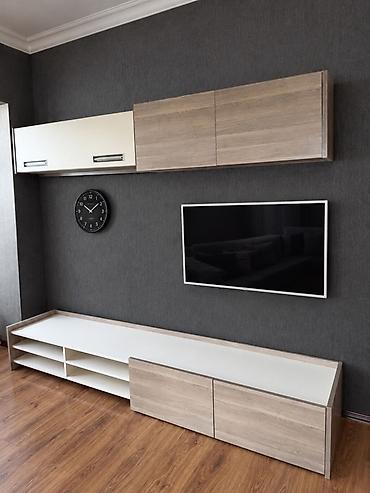 qorka komod: Məhsul: Divar üçün TV stendi və asma dolab dəsti - Stil: Minimalist — 1