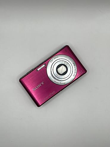 Hər bir modelin üzərində yaddaş kartı batareya və adapter verilir lalafo.az -da Hər bir modelin üzərində yaddaş kartı batareya və adapter verilir