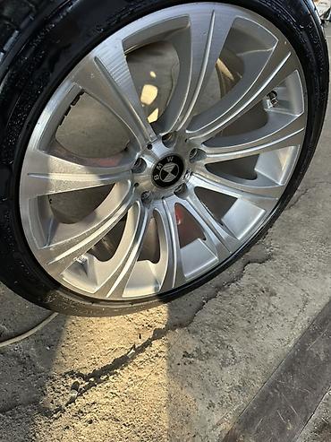sinler 235 65 16 с: 166 disk teker bir yerde 18 usdu lezva olunub Mişelin tekerler — 2