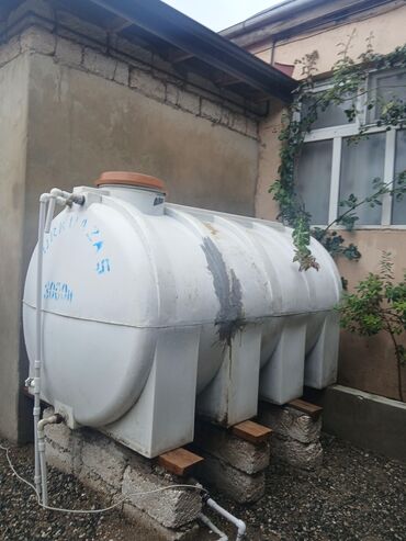 ZX: Su cəni satılır 3ton balca yerdə ortada dəşik var oda düzəltmək olar