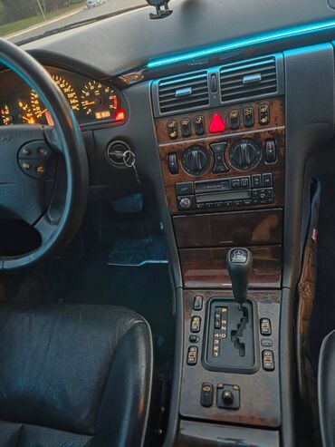 Mercedes-Benz: Mercedes-Benz W210 • 1997 (VIN üzrə 1998) Avtomobil tam olaraq — 10