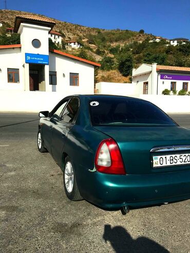 Математика: Daewoo Nubira: 1.6 л | 1998 г. Седан