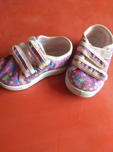 детская обувь на липучке в Азербайджан | Детская обувь: Детские красовки 22_-23 размер фиолетовые на липучке фирма