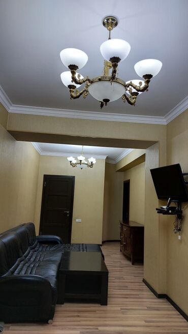 Yeni tikili: 3 otaqlı, Yeni tikili, m. 8 Noyabr, 112 kv. m — 17