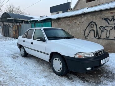 Daewoo: Daewoo Nexia: 1996 г., 1.5 л, Механика, Бензин, Седан