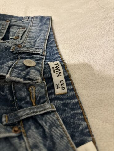Cinslər: Geyinilmiyenlerdendir tezedir. TWIN BLUE brendi klassik mavi denim — 12