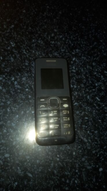 nokia 8600 gold: Nokia 1, rəng - Qara