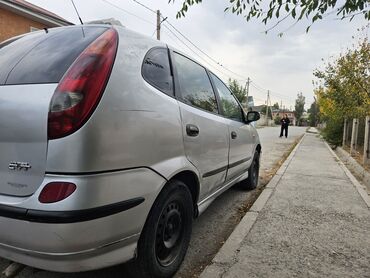 Nissan: Nissan Almera Tino: 2002 г., 2 л, Вариатор, Газ, Хэтчбэк