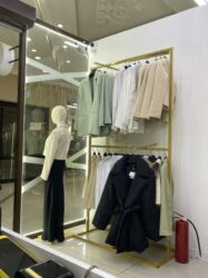 вешалки для швеи: Талап кылынат Сатуучу консультант га Кийим-кече дүкөнү, Иш тартиби: Алты күндүк, Карьера жактан көтөрүлүү, Толук жумуш күнү