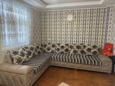 американка диван: Künc divan, İşlənmiş, Açılmayan, Bazasız, Çatdırılma yoxdur