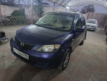 купить кожаные сиденья для авто бу: Mazda Demio: 2003 г., 1.5 л, Автомат, Бензин, Универсал