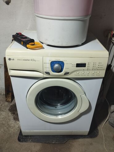 продаю стиральную машинку бу: Стиральная машина LG, Б/у, Автомат, До 5 кг