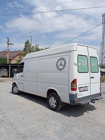 range over: Грузовик, Mercedes-Benz, Б/у — 3