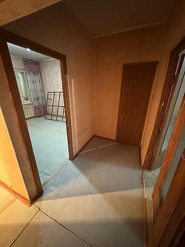 105: 2 комнаты, 48 м², Центральная мечеть 105 серия, 1 этаж, Старый ремонт — 10