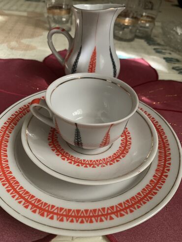 Наборы посуды: 📌📌 До 8 января Посуда СССР кофейные сервизы блюдца рюмки — 5