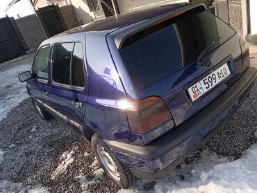 крылья гольф 4: Volkswagen Golf: 1995 г., 2 л, Автомат, Бензин, Хэтчбэк