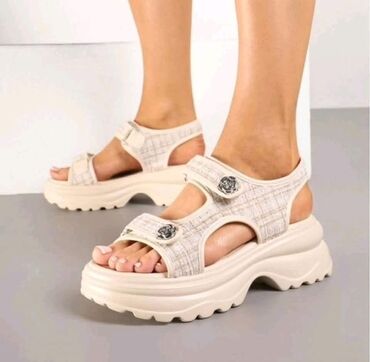 polovna obuca iz nemacke: Sandals, 41