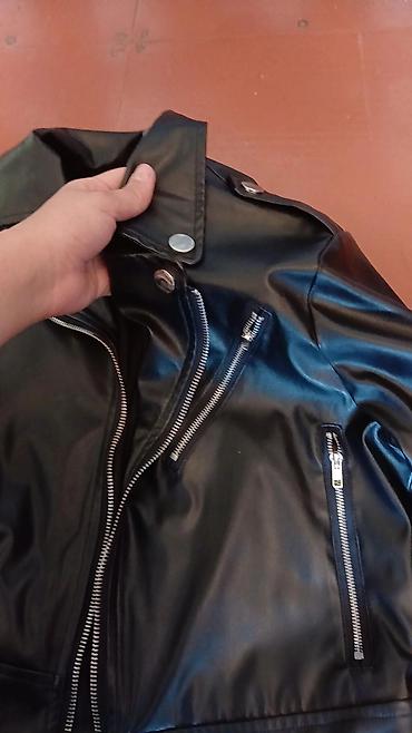 topdan aksesuar satışı: Nadir model – eko‑dəri qadın “cropped” biker gödəkçə - Material — 2