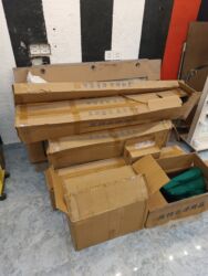 Bilyard masaları: - Yenidir upakovkadadır - Ölçüsü 284 cm × 157 cm - Yüksək — 4