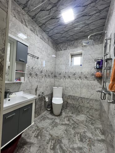 Həyət evləri və villaların satışı: Binəqədi qəs. 3 otaqlı, 1 kv. m, Yeni təmirli — 6