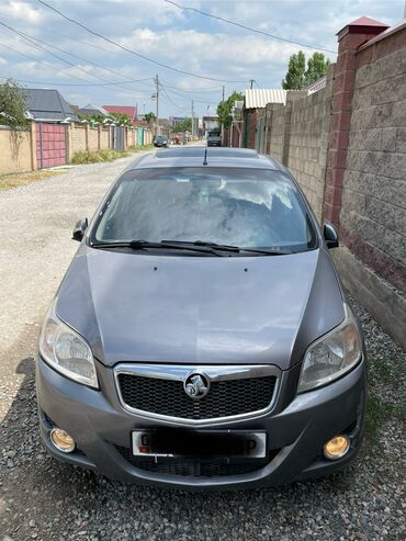автомобиль chevrolet lacetti: Daewoo Gentra: 2009 г., 1.5 л, Автомат, Бензин, Хетчбек