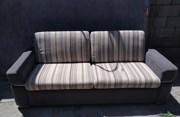 мебель срочно: Прямой диван, цвет - Серый, Б/у
