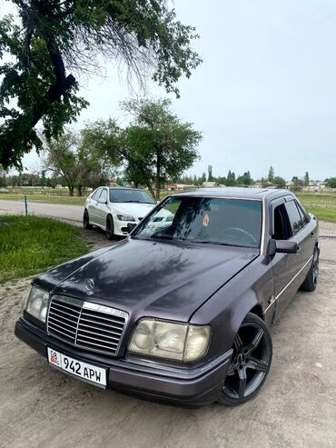 для такси авто: Mercedes-Benz 280: 1993 г., 2.8 л, Механика, Бензин, Седан