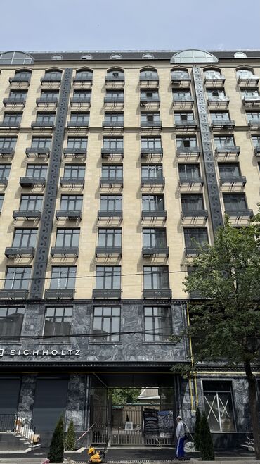 квартира на первом этаже: 2 комнаты, 74 м², Элитка, 9 этаж, ПСО (под самоотделку)